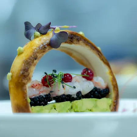 Hotel Frojd Kune & 5*