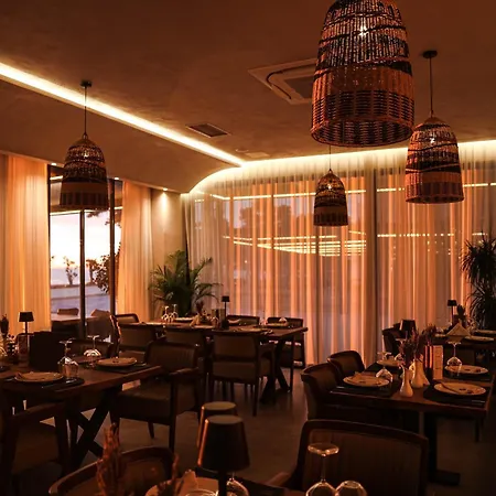 Frojd Kune & Hotel 5*