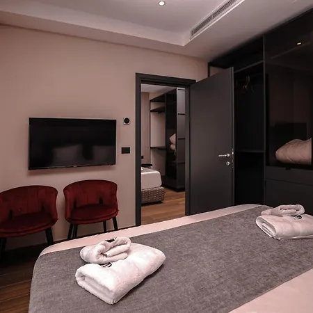 Frojd Kune & Shëngjin