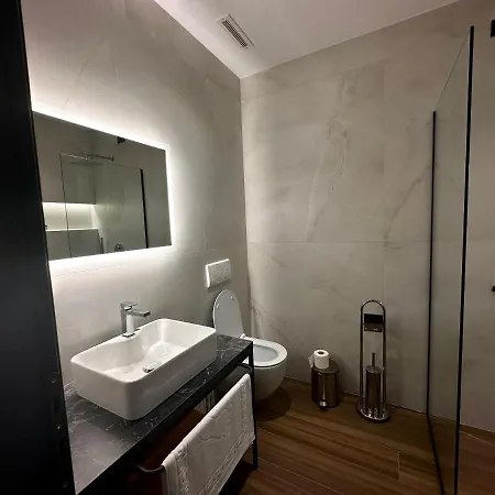 Frojd Kune & Shengjin (Lezhe)