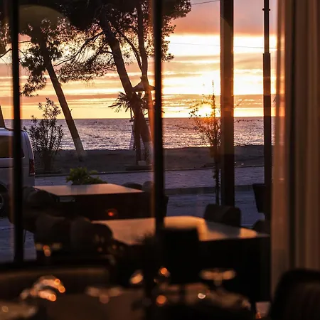 Hotel Frojd Kune &
