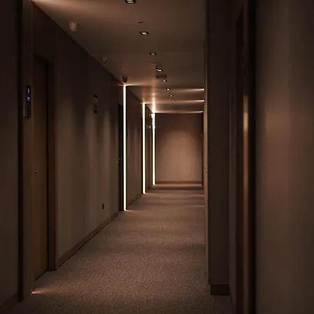 Frojd Kune & Hotel Shengjin (Lezhe)